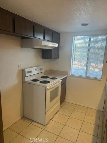 1048 S Idaho 8, La Habra, CA 90631