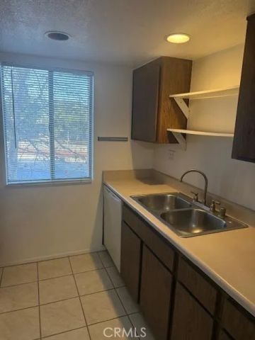 1048 S Idaho 8, La Habra, CA 90631
