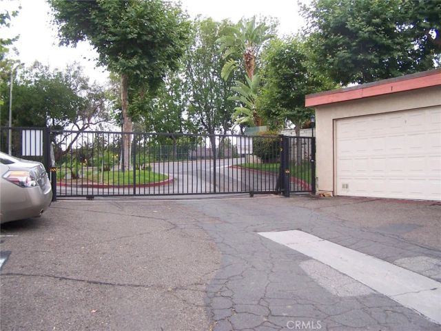 1048 S Idaho 8, La Habra, CA 90631