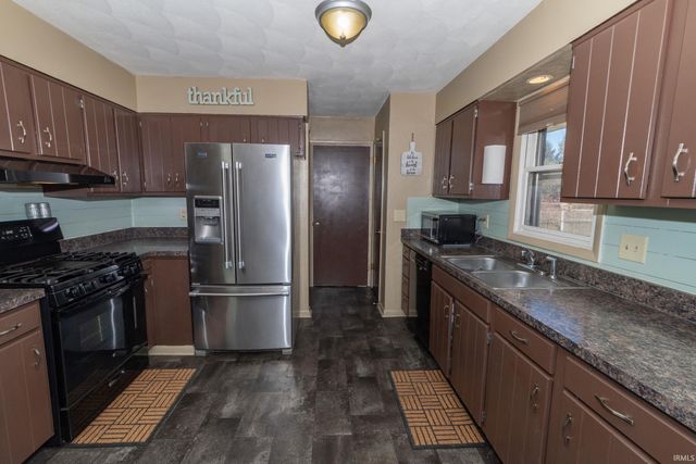 53788 CR 1 Road, Elkhart, IN 46514