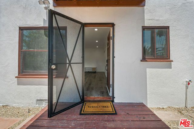 238 Thorne Street A, Los Angeles, CA 90042