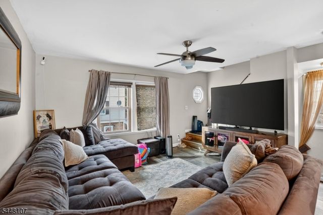 150 Paulison Ave 16, Passaic City, NJ 07055