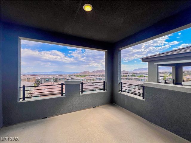 384 Purple Sandpiper Street, Las Vegas, NV 89138