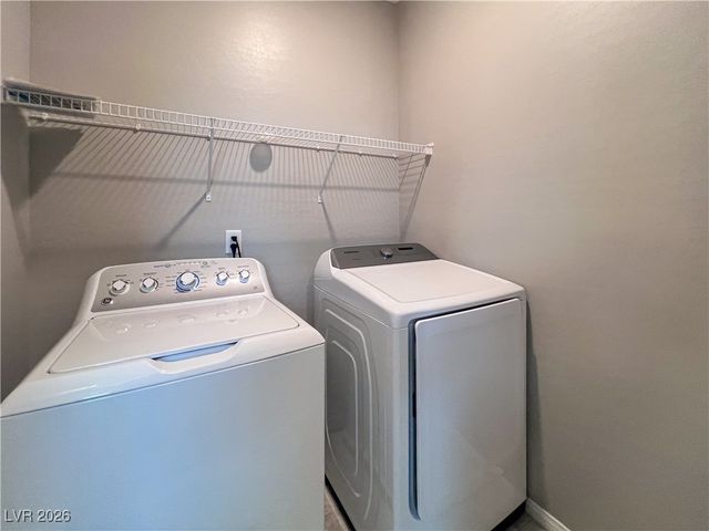 384 Purple Sandpiper Street, Las Vegas, NV 89138