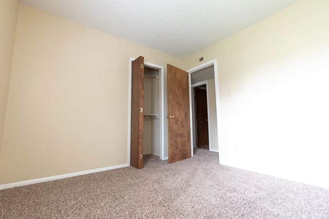 18 Georgeann Circle, Jacksonville, AR 72076