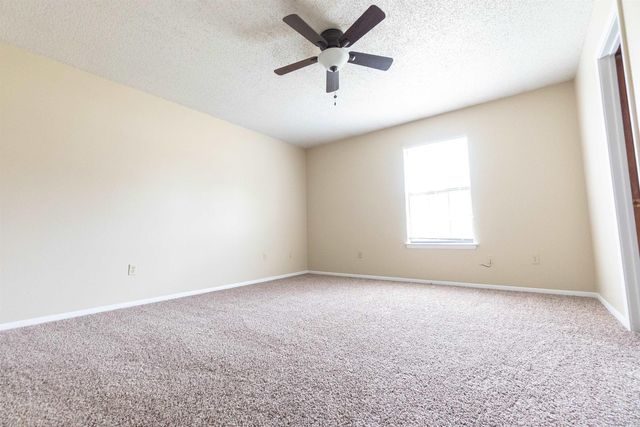 18 Georgeann Circle, Jacksonville, AR 72076