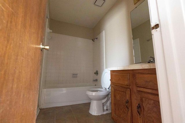 18 Georgeann Circle, Jacksonville, AR 72076