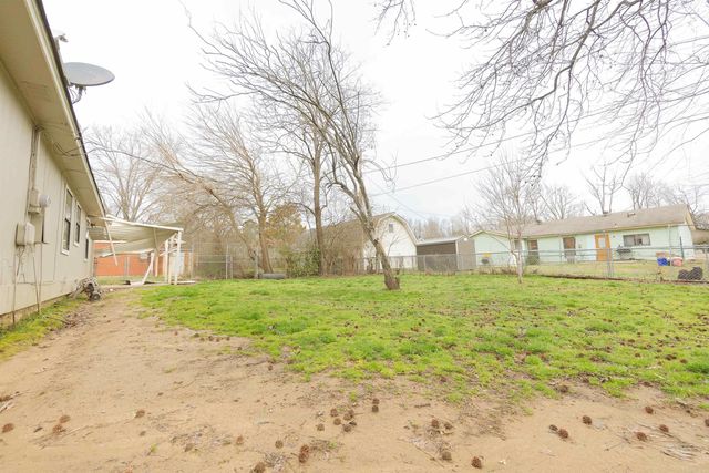 18 Georgeann Circle, Jacksonville, AR 72076