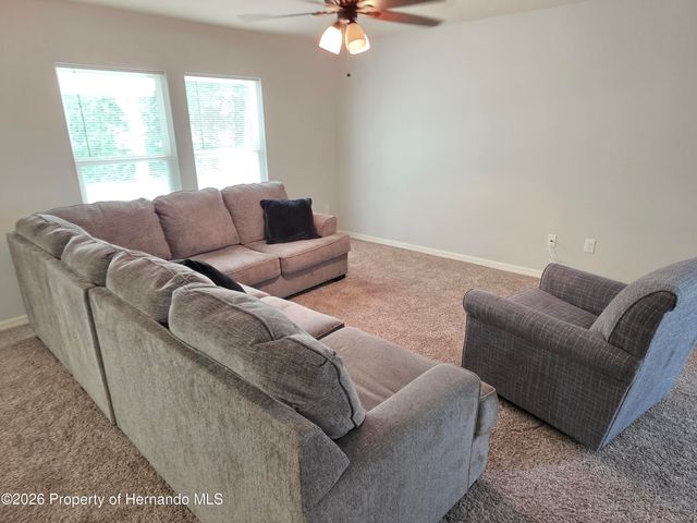 6210 Alderwood Street, Spring Hill, FL 34606