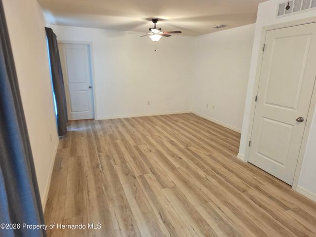 6210 Alderwood Street, Spring Hill, FL 34606