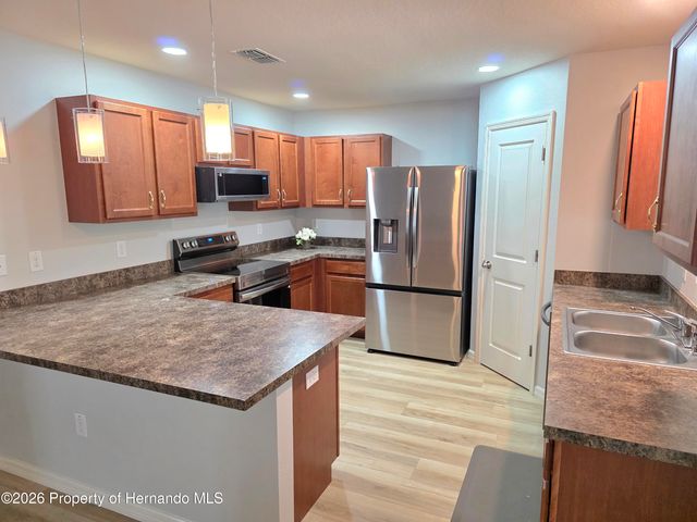 6210 Alderwood Street, Spring Hill, FL 34606