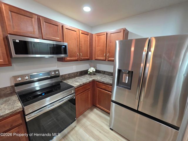 6210 Alderwood Street, Spring Hill, FL 34606