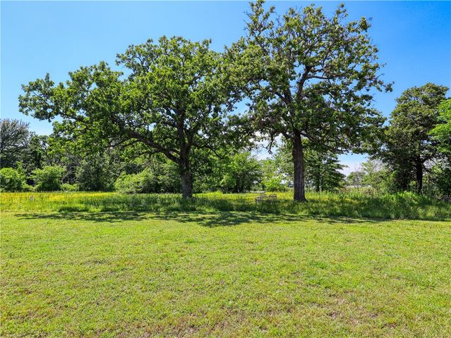 19995 Star Road, Siloam Springs, AR 72761