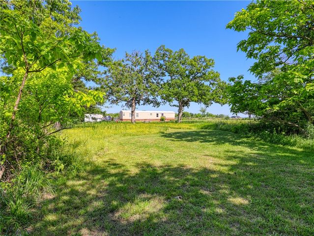 19995 Star Road, Siloam Springs, AR 72761