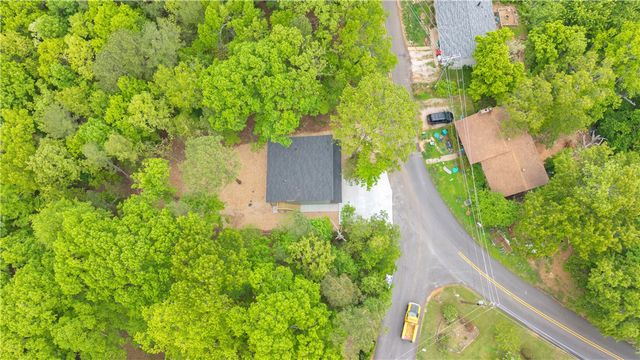 15985 Hickory Drive, Rogers, AR 72756