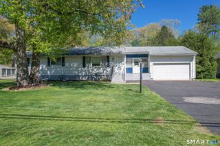 39 Grove Road, North Haven, CT 06473