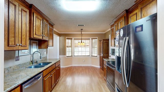 2107 Granada Drive, Dothan, AL 36303