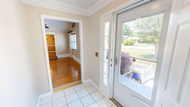 2107 Granada Drive, Dothan, AL 36303