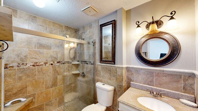 2107 Granada Drive, Dothan, AL 36303
