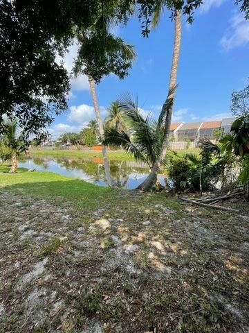 12077 Sunset Point Circle, Wellington, FL 33414