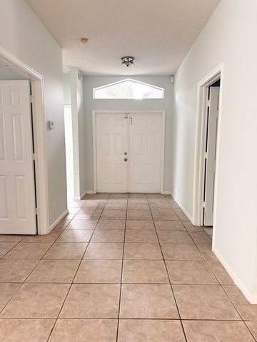 12077 Sunset Point Circle, Wellington, FL 33414