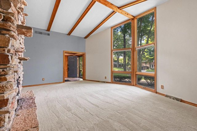 3046 BAY VIEW DRIVE, Green Bay, WI 54311