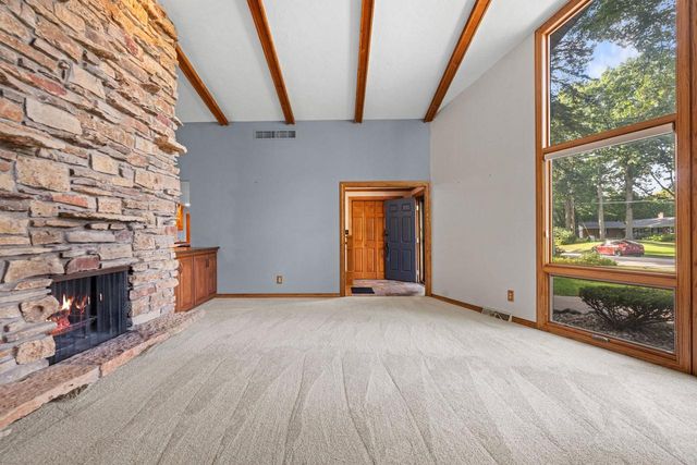 3046 BAY VIEW DRIVE, Green Bay, WI 54311