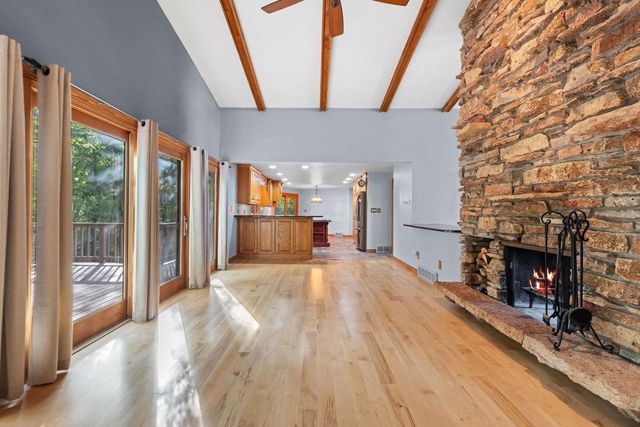3046 BAY VIEW DRIVE, Green Bay, WI 54311
