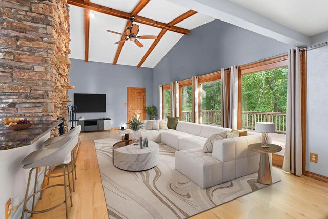 3046 BAY VIEW DRIVE, Green Bay, WI 54311