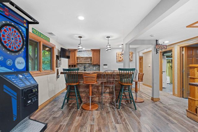 3046 BAY VIEW DRIVE, Green Bay, WI 54311