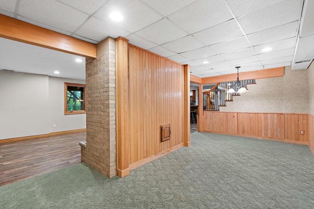 3046 BAY VIEW DRIVE, Green Bay, WI 54311
