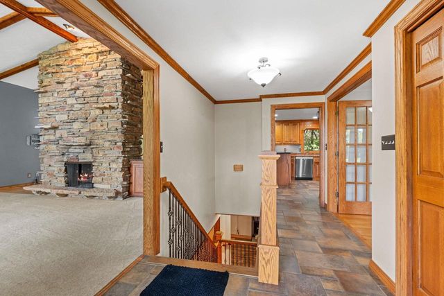 3046 BAY VIEW DRIVE, Green Bay, WI 54311