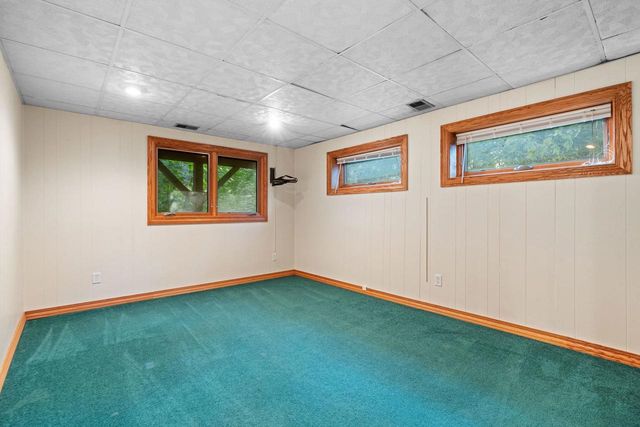 3046 BAY VIEW DRIVE, Green Bay, WI 54311