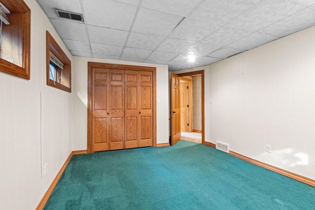 3046 BAY VIEW DRIVE, Green Bay, WI 54311