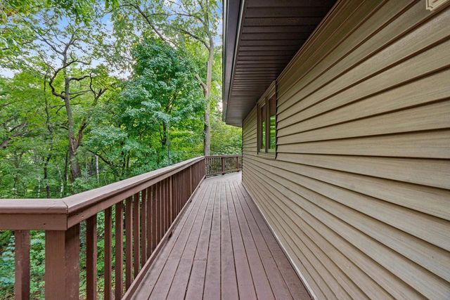 3046 BAY VIEW DRIVE, Green Bay, WI 54311