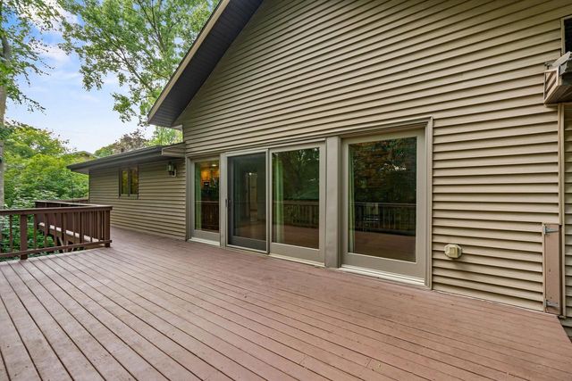 3046 BAY VIEW DRIVE, Green Bay, WI 54311