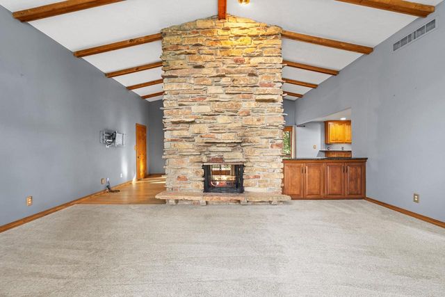 3046 BAY VIEW DRIVE, Green Bay, WI 54311