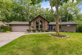 3046 BAY VIEW DRIVE, Green Bay, WI 54311