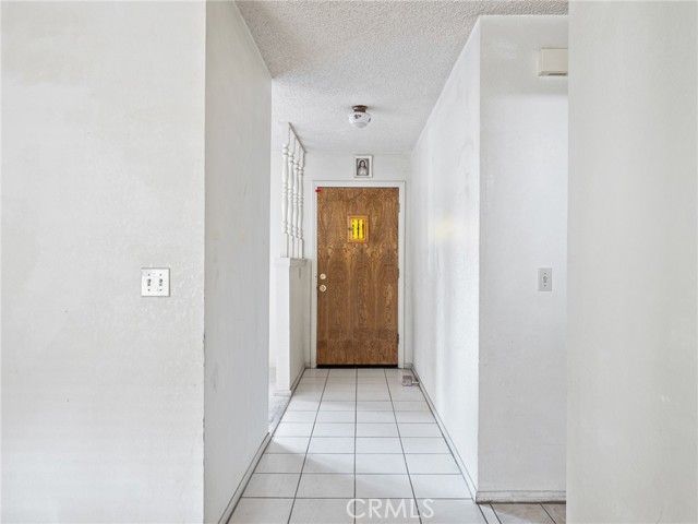 14669 La Brisa, Victorville, CA 92392