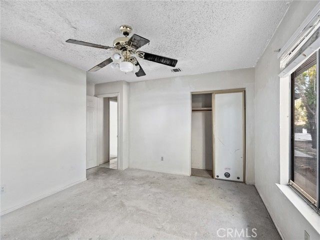 14669 La Brisa, Victorville, CA 92392