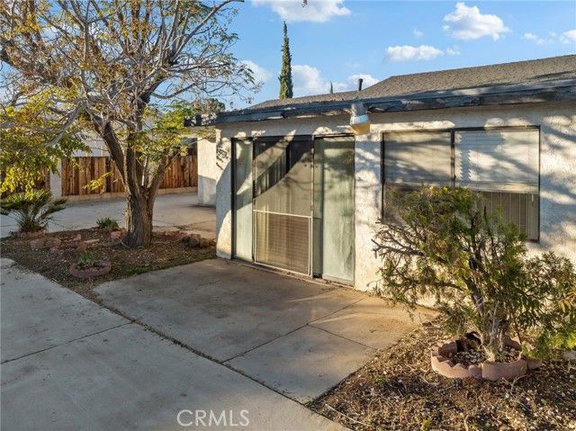 14669 La Brisa, Victorville, CA 92392