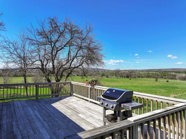 194 Old Sawmill Road, Orwell, VT 05778