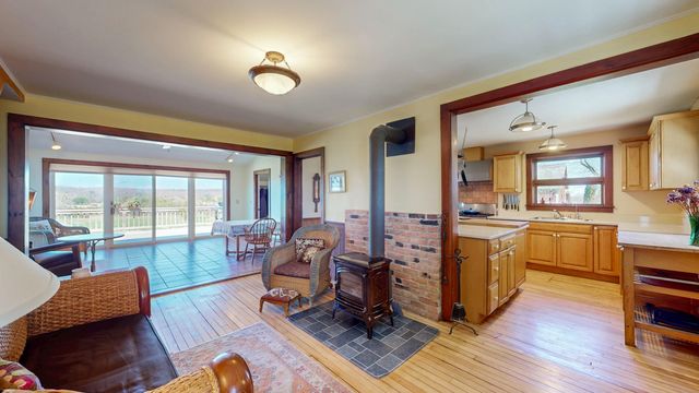 194 Old Sawmill Road, Orwell, VT 05778