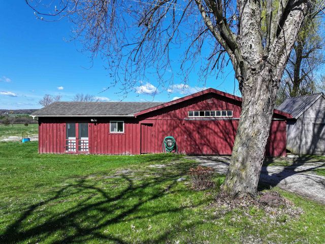 194 Old Sawmill Road, Orwell, VT 05778