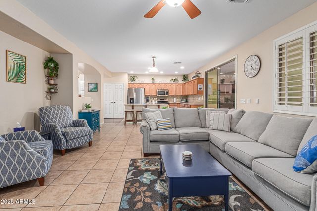 2902 N 141ST Avenue, Goodyear, AZ 85395