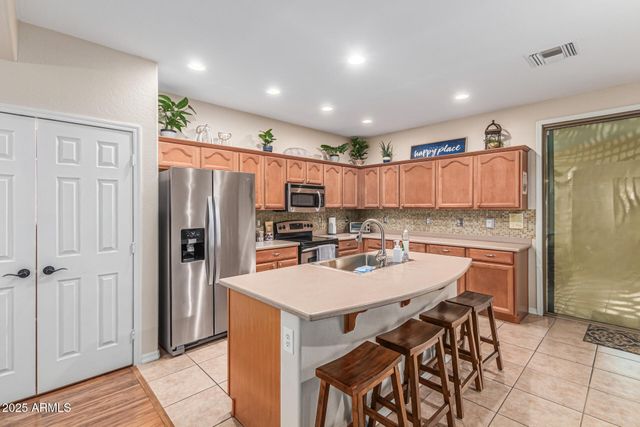 2902 N 141ST Avenue, Goodyear, AZ 85395