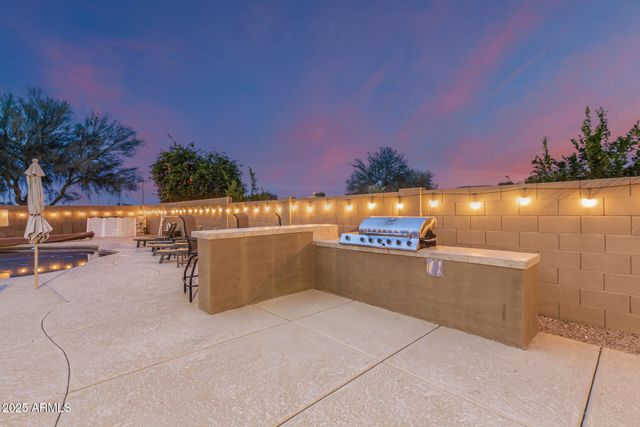 2902 N 141ST Avenue, Goodyear, AZ 85395