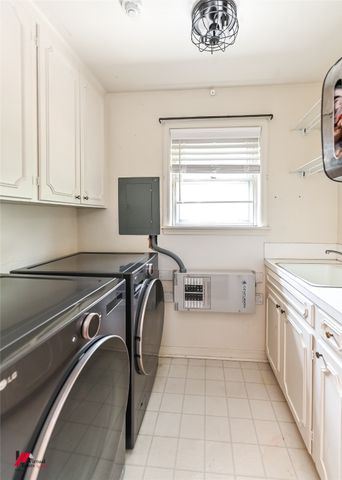 1550 Westbury Drive, Shreveport, LA 71105