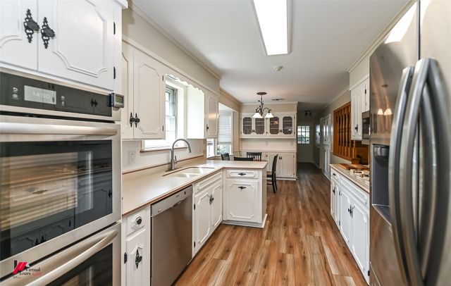 1550 Westbury Drive, Shreveport, LA 71105