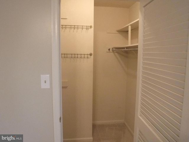 8519 FORRESTER BLVD, Springfield, VA 22152